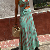 Bianca – Vestido con Diseño Audaz y Escote Profundo