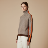 Kinga | Jersey de rayas con cuello alto elegante