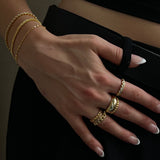 Anillo Elegante Marie con Cadena