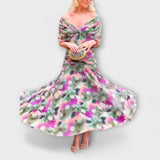 Aurora - Elegante vestido maxi con escote de pico