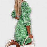 Vestido de mujer con estampado floral y mangas abullonadas