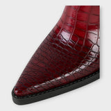 Zapatos con estampado de cocodrilo y tacón elegante
