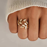 Anillo ajustable Hoja de Vid de Ópalo
