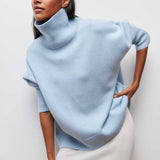Klára | Elegante jersey de cuello alto para los días fríos