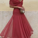 Luana - Vestido elegante con escote en V