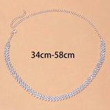Elegante collar con pedrería