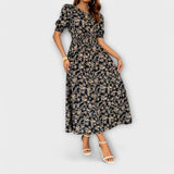 Amelia - Vestido de cuello redondo con estampado floral