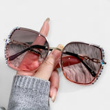 Sofisticadas gafas de sol con lentes degradadas Sofia