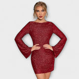 Vestido de lentejuelas sin espalda y manga larga