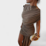 Lila - Vestido elegante y entallado con cuello redondo y pliegues