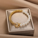 Victoria - Elegante pulsera de oro con perlas