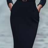 Iara - Vestido Ajustado Negro Refinado