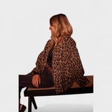 Rosa - Abrigo moderno de estampado de leopardo